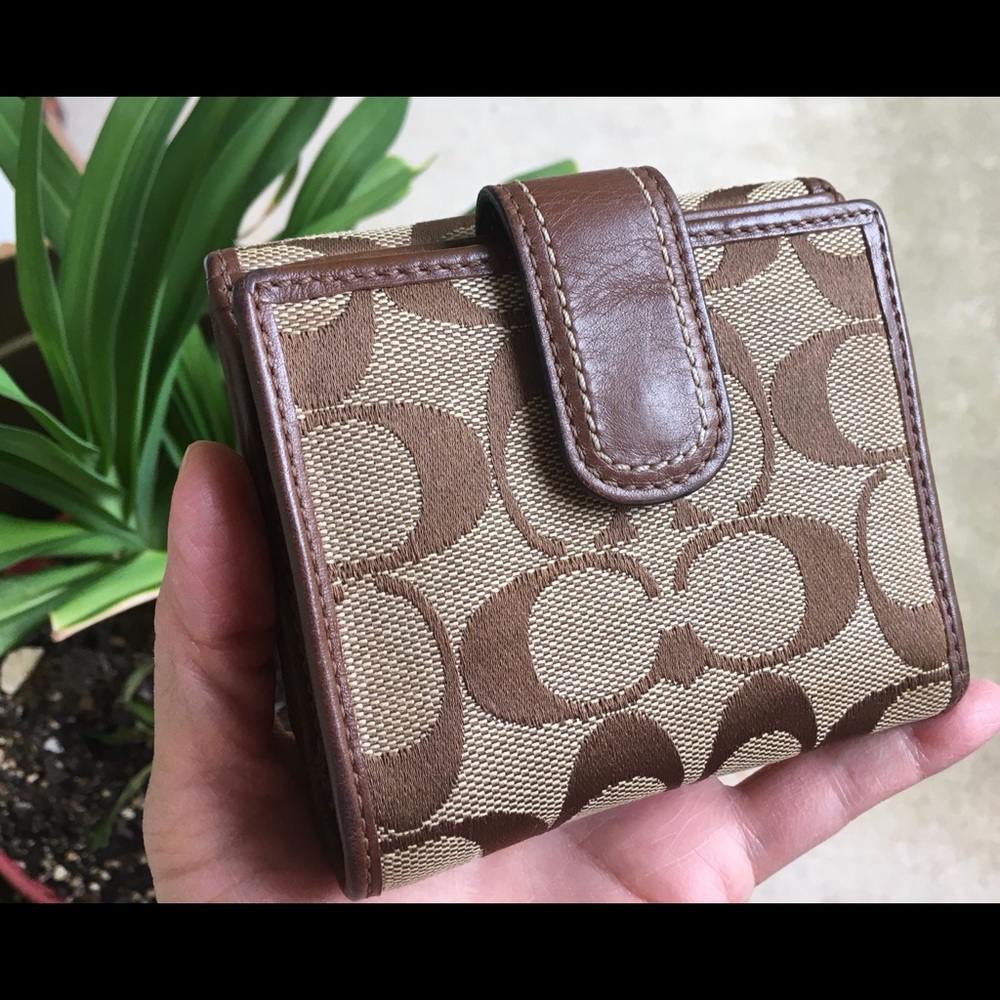 Coach Signature Tri-fold Wallet